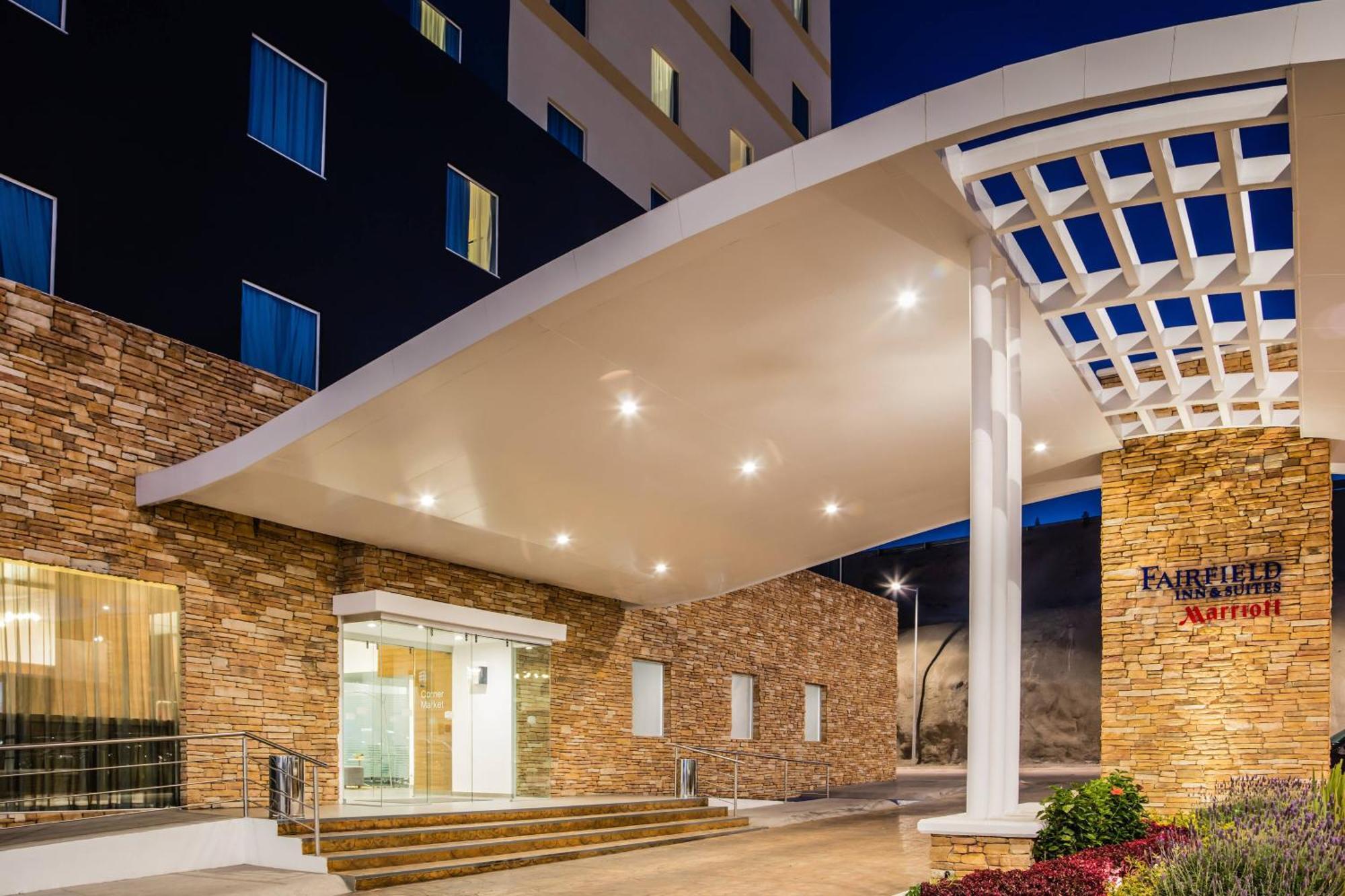 Fairfield Inn&Suites Queretaro Juriquilla Extérieur photo