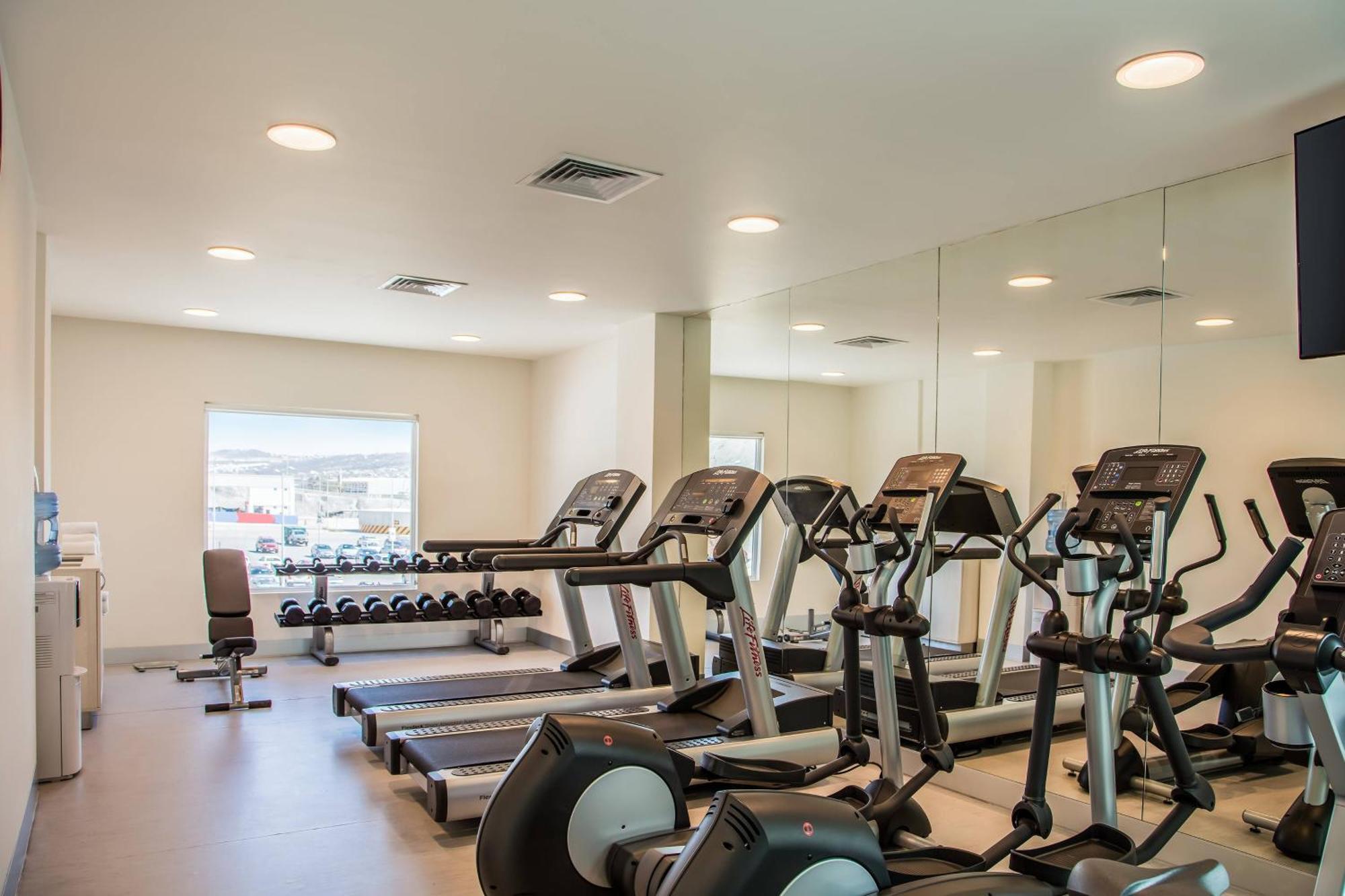 Fairfield Inn&Suites Queretaro Juriquilla Extérieur photo