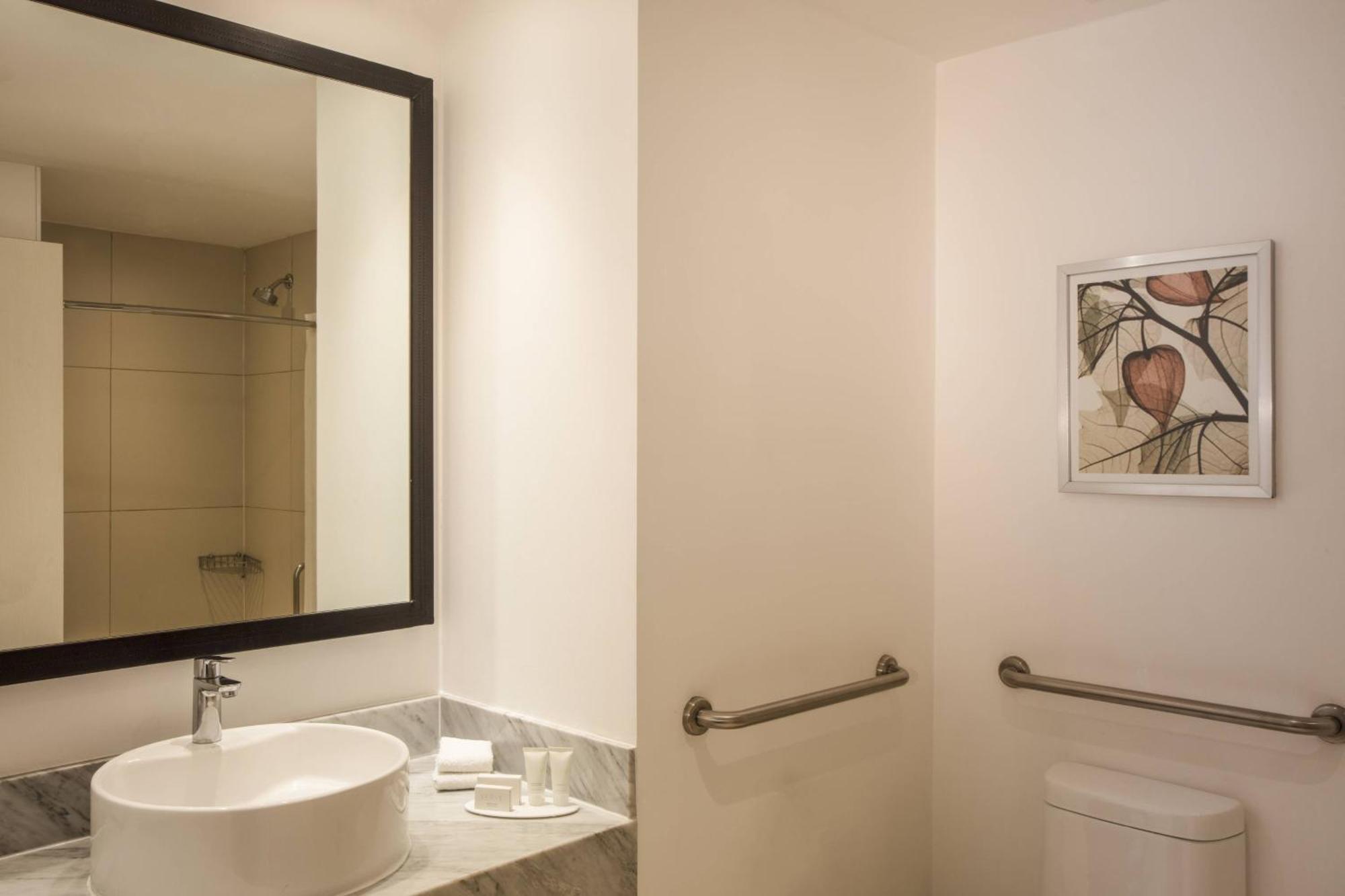 Fairfield Inn&Suites Queretaro Juriquilla Extérieur photo